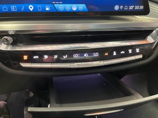 2024 Cadillac LYRIQ in St-Jérôme, Quebec - 17 - w320h240px