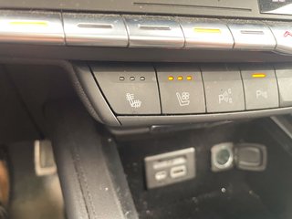 2019 Cadillac XT4 in St-Jérôme, Quebec - 14 - w320h240px