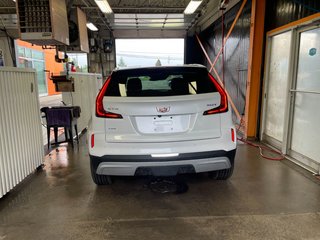 Cadillac XT4  2024 à St-Jérôme, Québec - 6 - w320h240px