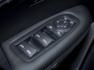 2023 Cadillac XT6 in St-Jérôme, Quebec - 28 - w320h240px