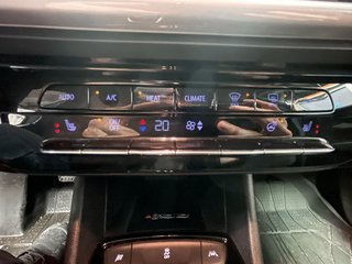 2022 Chevrolet Bolt EUV in St-Jérôme, Quebec - 12 - w320h240px