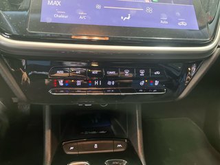 2022 Chevrolet Bolt EUV in St-Jérôme, Quebec - 10 - w320h240px