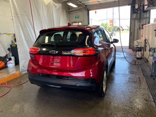 2022 Chevrolet Bolt EV in St-Jérôme, Quebec - 8 - w320h240px