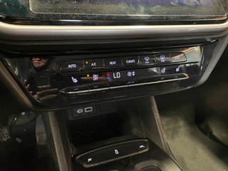 Chevrolet Bolt EV  2022 à St-Jérôme, Québec - 12 - w320h240px