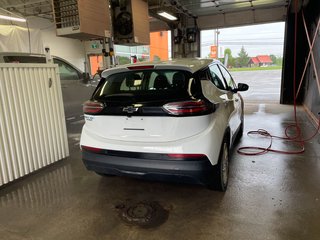 Chevrolet Bolt EV  2022 à St-Jérôme, Québec - 8 - w320h240px
