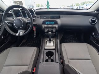 2010 Chevrolet Camaro in St-Jérôme, Quebec - 10 - w320h240px