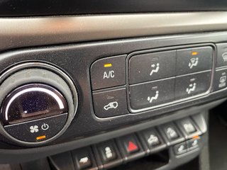 Chevrolet Colorado  2019 à St-Jérôme, Québec - 16 - w320h240px