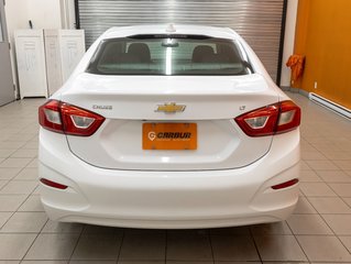 Chevrolet Cruze  2018 à St-Jérôme, Québec - 6 - w320h240px