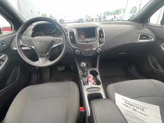 2019 Chevrolet Cruze in St-Jérôme, Quebec - 10 - w320h240px