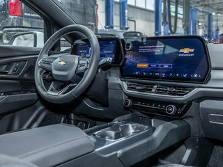 Chevrolet Equinox EV  2027 à St-Jérôme, Québec - 24 - w320h240px