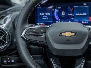 Chevrolet Equinox EV  2027 à St-Jérôme, Québec - 15 - w320h240px