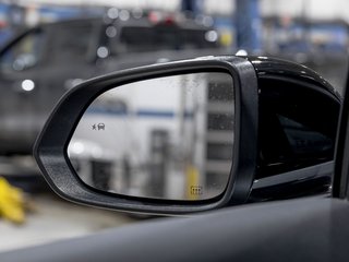 2025 Chevrolet Equinox EV in St-Jérôme, Quebec - 34 - w320h240px
