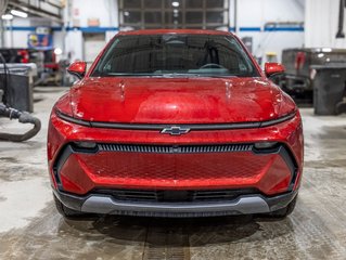 2025 Chevrolet Equinox EV in St-Jérôme, Quebec - 2 - w320h240px