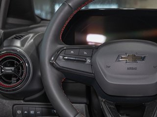 2025 Chevrolet Equinox EV in St-Jérôme, Quebec - 15 - w320h240px
