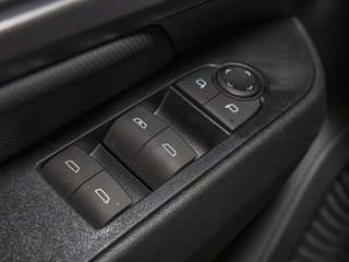 Chevrolet Equinox EV  2025 à St-Jérôme, Québec - 23 - w320h240px
