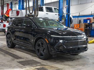 Chevrolet Equinox EV  2025 à St-Jérôme, Québec - 10 - w320h240px