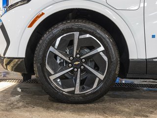 2025 Chevrolet Equinox EV in St-Jérôme, Quebec - 33 - w320h240px