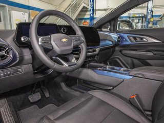 Chevrolet Equinox EV  2025 à St-Jérôme, Québec - 12 - w320h240px