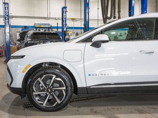 Chevrolet Equinox EV  2025 à St-Jérôme, Québec - 32 - w320h240px