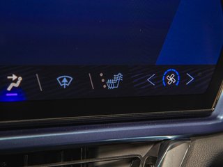 Chevrolet Equinox EV  2025 à St-Jérôme, Québec - 19 - w320h240px