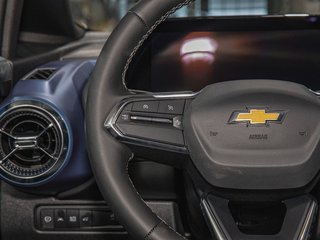 Chevrolet Equinox EV  2025 à St-Jérôme, Québec - 15 - w320h240px