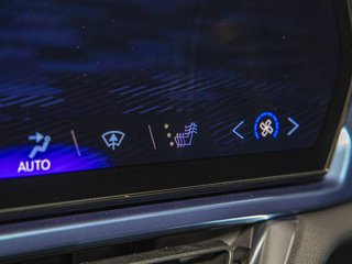Chevrolet Equinox EV  2025 à St-Jérôme, Québec - 22 - w320h240px