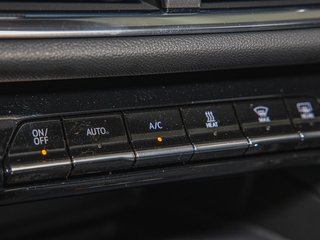 2025 Chevrolet Equinox EV in St-Jérôme, Quebec - 22 - w320h240px