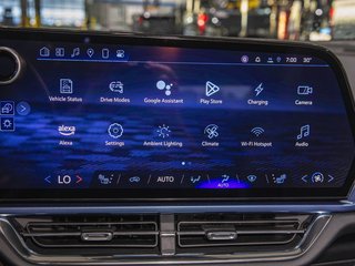 2025 Chevrolet Equinox EV in St-Jérôme, Quebec - 18 - w320h240px