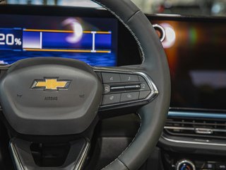 Chevrolet Equinox EV  2025 à St-Jérôme, Québec - 16 - w320h240px