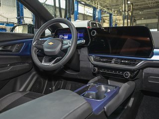 Chevrolet Equinox EV  2025 à St-Jérôme, Québec - 28 - w320h240px