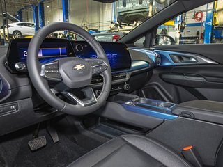 Chevrolet Equinox EV  2025 à St-Jérôme, Québec - 12 - w320h240px