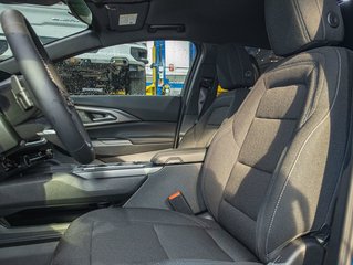Chevrolet Equinox EV  2025 à St-Jérôme, Québec - 11 - w320h240px