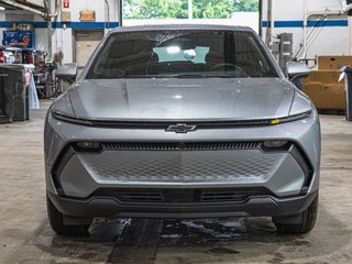 2025 Chevrolet Equinox EV in St-Jérôme, Quebec - 2 - w320h240px