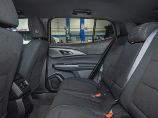 Chevrolet Equinox EV  2025 à St-Jérôme, Québec - 27 - w320h240px