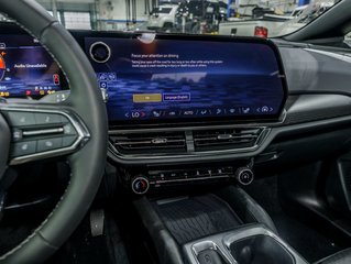 Chevrolet Equinox EV  2025 à St-Jérôme, Québec - 19 - w320h240px