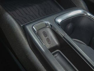 2025 Chevrolet Equinox EV in St-Jérôme, Quebec - 25 - w320h240px