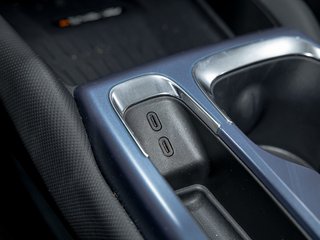 2025 Chevrolet Equinox EV in St-Jérôme, Quebec - 25 - w320h240px