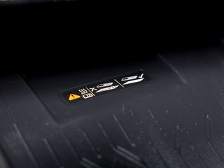 Chevrolet Equinox EV  2025 à St-Jérôme, Québec - 24 - w320h240px