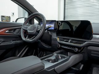 Chevrolet Equinox EV  2025 à St-Jérôme, Québec - 28 - w320h240px