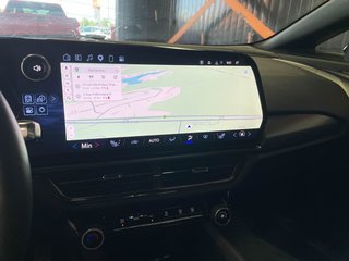 Chevrolet Equinox EV  2025 à St-Jérôme, Québec - 14 - w320h240px