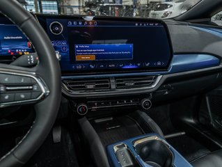 Chevrolet Equinox EV  2026 à St-Jérôme, Québec - 19 - w320h240px