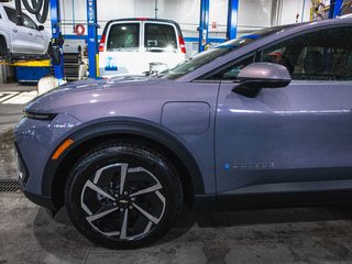 Chevrolet Equinox EV  2026 à St-Jérôme, Québec - 32 - w320h240px