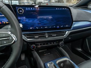 Chevrolet Equinox EV  2026 à St-Jérôme, Québec - 19 - w320h240px