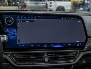 Chevrolet Equinox EV  2026 à St-Jérôme, Québec - 17 - w320h240px