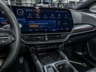 Chevrolet Equinox EV  2026 à St-Jérôme, Québec - 19 - w320h240px