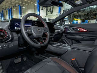 Chevrolet Equinox EV  2026 à St-Jérôme, Québec - 12 - w320h240px
