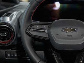 Chevrolet Equinox EV  2026 à St-Jérôme, Québec - 15 - w320h240px