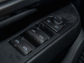 Chevrolet Equinox EV  2026 à St-Jérôme, Québec - 25 - w320h240px