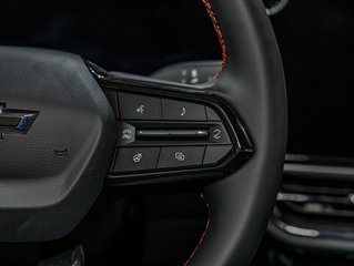 Chevrolet Equinox EV  2026 à St-Jérôme, Québec - 16 - w320h240px