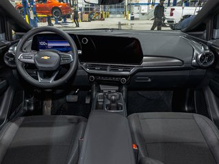 Chevrolet Equinox EV  2026 à St-Jérôme, Québec - 4 - w320h240px